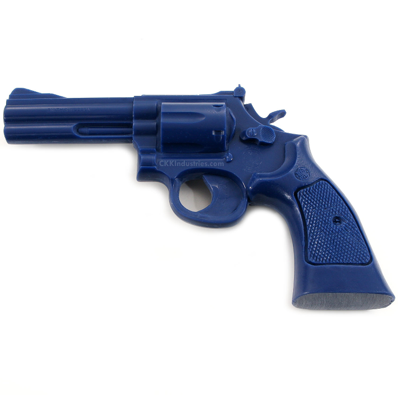 S&W MODEL 686 4"
