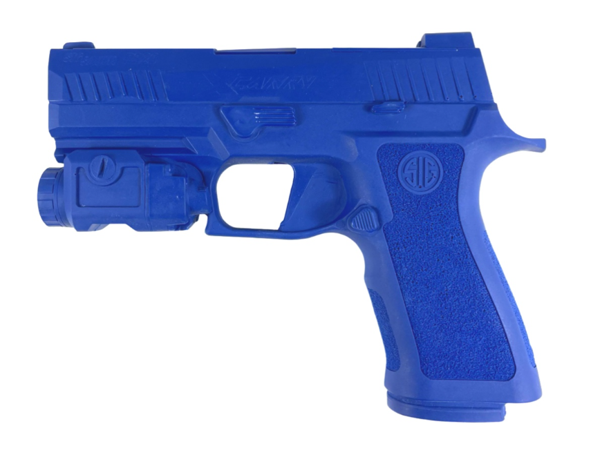 SIG P320 X-Carry 3.9" w/Nightstick 550XL